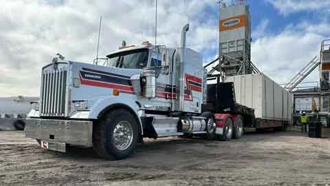 Equipment Hauling Longmont CO